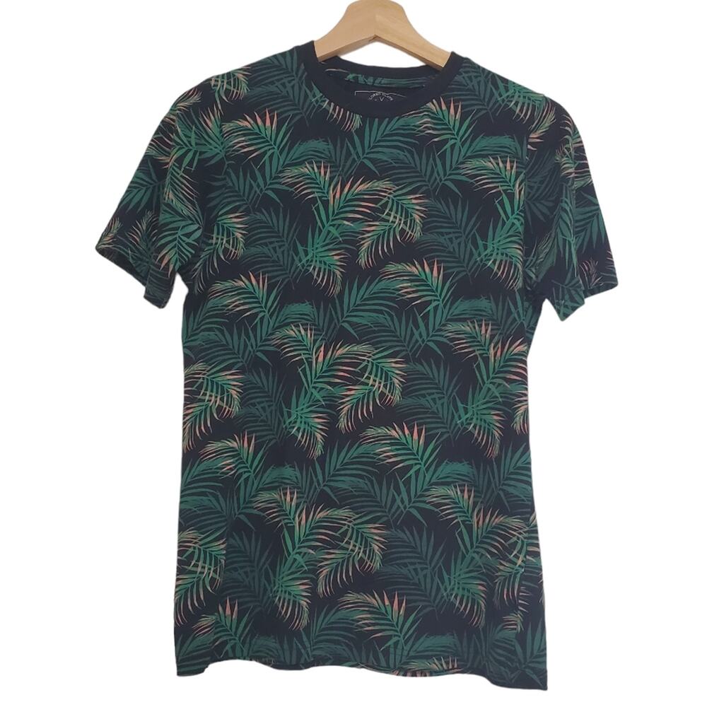 Knit Heritage | Palm Print Crewneck Tee